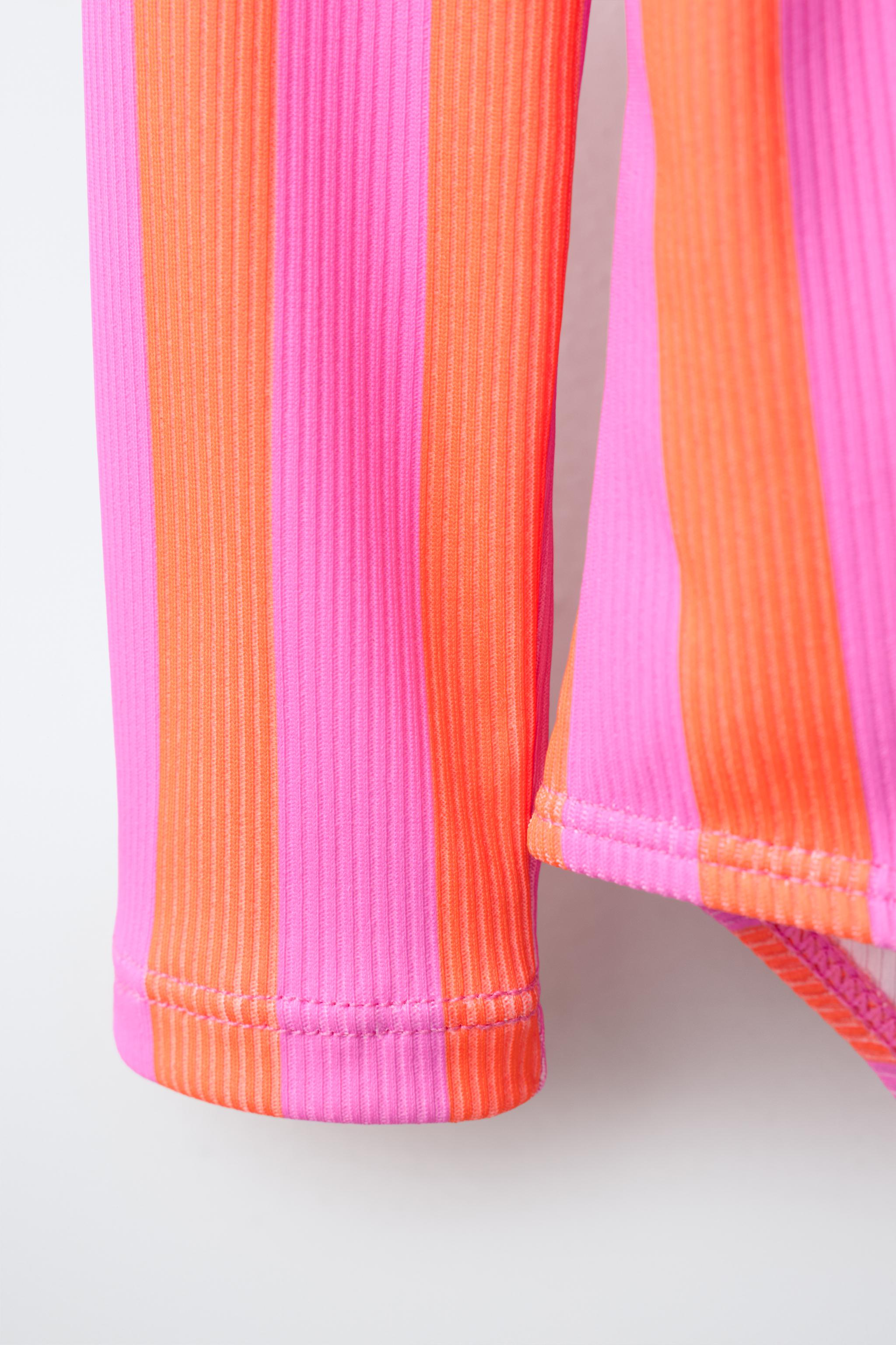 1-6 YEARS / STRIPED TEXT SWIMSUIT